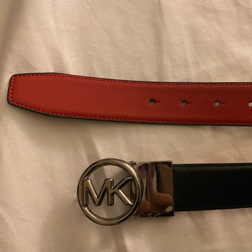 Reversible Micheal Kors belt